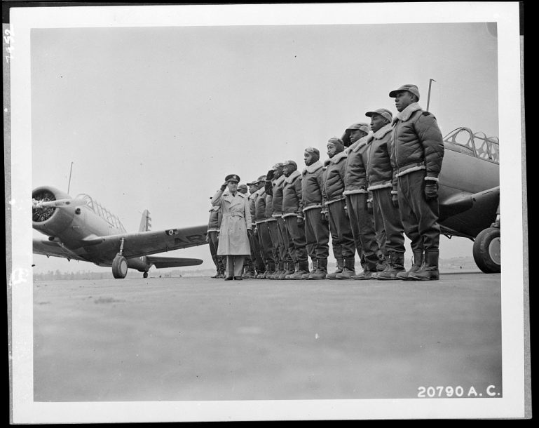 photo Tuskegee Airmen in training